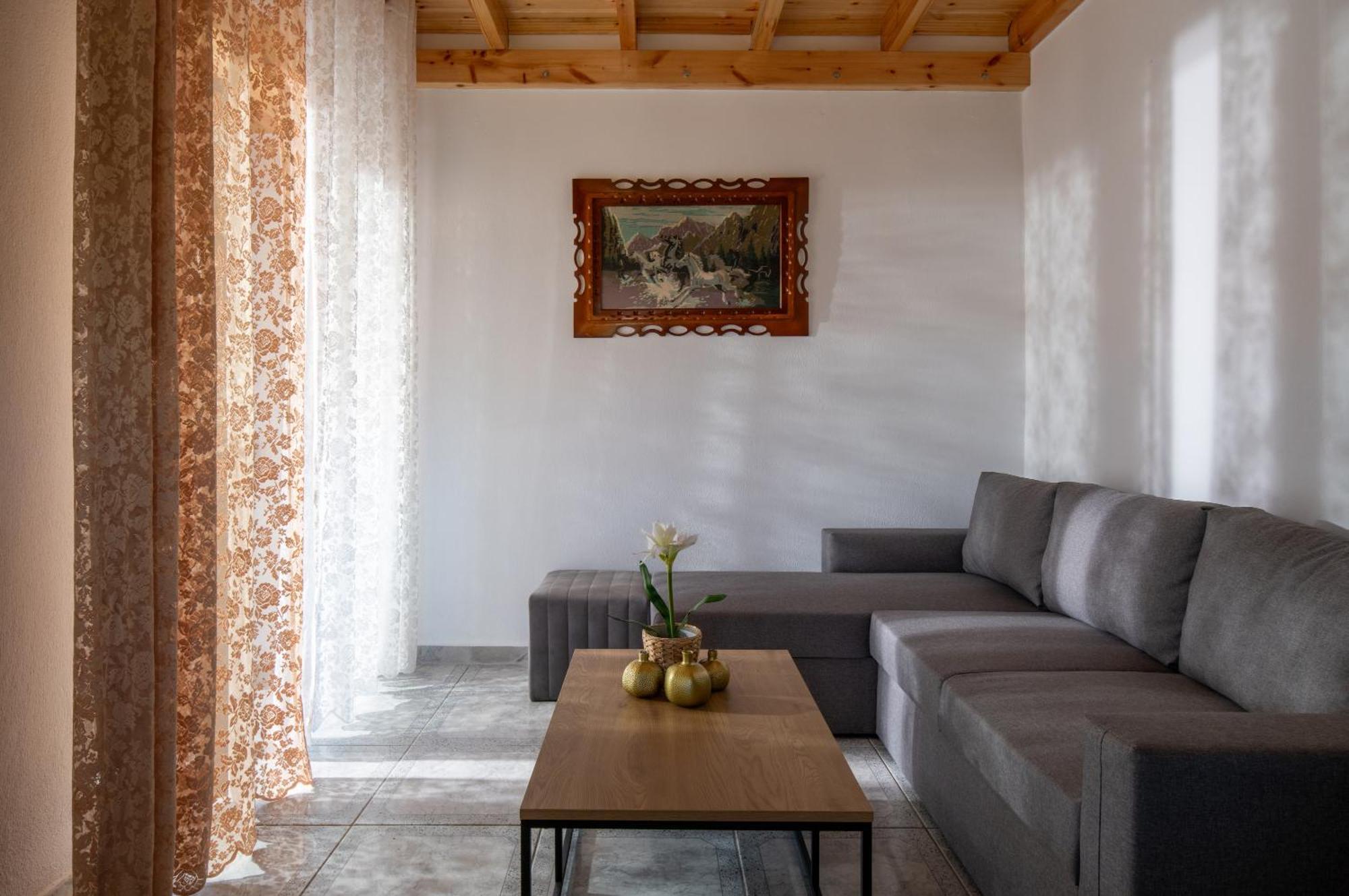 House Draganis Villa Сикия Екстериор снимка